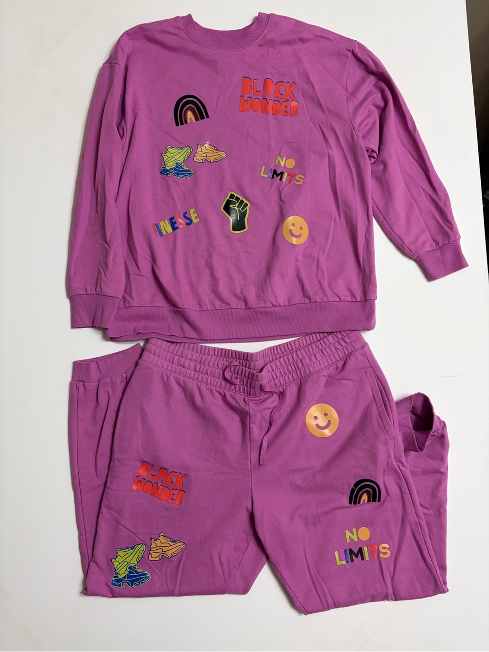 Black History Month Target Women’s 2PC Sweatsuit XL Sweatshirt Jogger Set Trendy